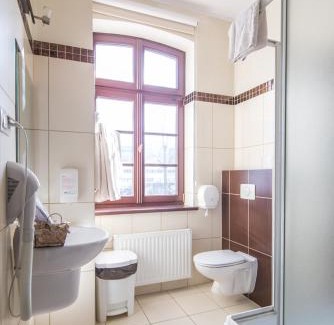 Zyrardow Bed & Breakfast | Resursa
