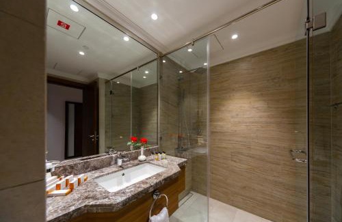 Doha Apartment | Retaj Baywalk Residence