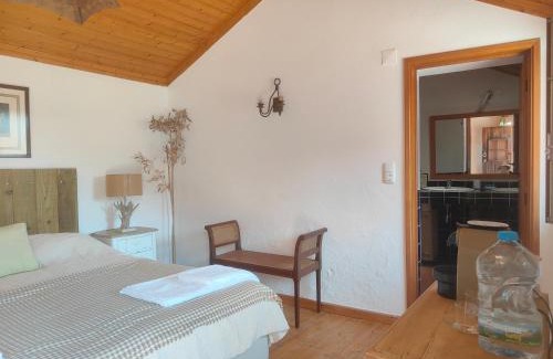 Santiago do Cacem Bed & Breakfast | Retiro Alentejano Suite com Entrada Privada