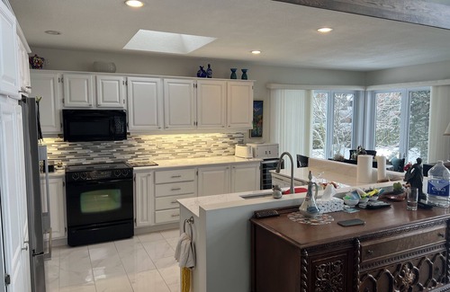 Saint-Paul-de-l'Ile-aux-Noix Ski Chalet | Retraite au Rivage: Échappez à l'Ordinaire dans ce Chalet au Bord de l'Eau!