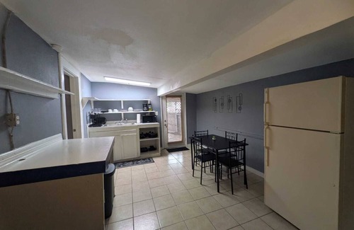 Harlingen Apartment | Retreat-1BR Apt w/65 inch Tv!