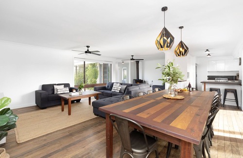 Werri Beach House | Retreat at Renfrew, Werri Beach