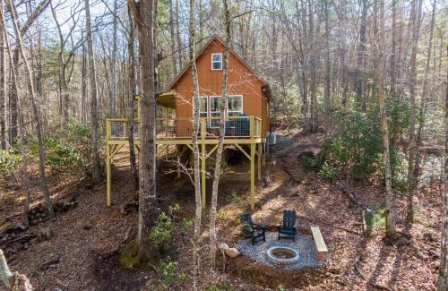 West Jefferson House | Retreat at Riverbend
