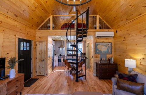 West Jefferson House | Retreat at Riverbend