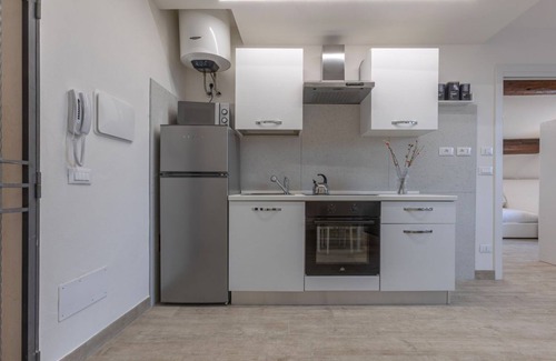 Ferrara Historic Centre Apartment | Retreat Blanket! Near Estense Castle