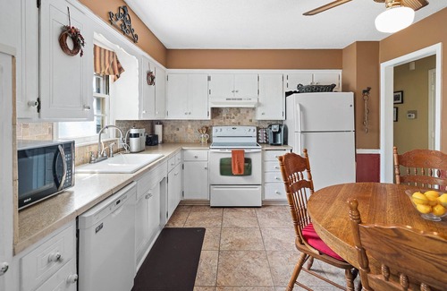 Olathe House | Retreat House,