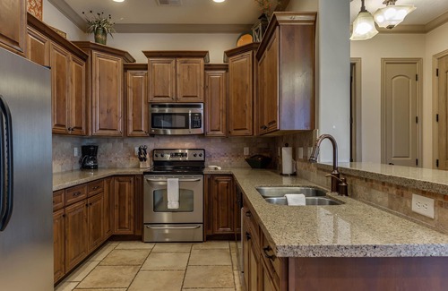 Washington Condo | Retreat to Coral Springs -30 miles to Zion!