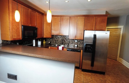 The Gate Apartment | Retro Baseball Apartment Downtown STL