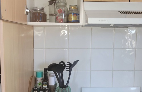 Port Macquarie Apartment | Retro Metro - great location, walk to town and main beach!