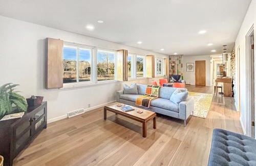 Grand Junction House | Retro Retreat A 60's Time Capsule home