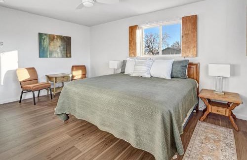 Grand Junction House | Retro Retreat A 60's Time Capsule home