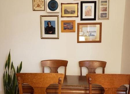 Prince Edward House | Retro vibe w hot tub piano lounge and vinyls