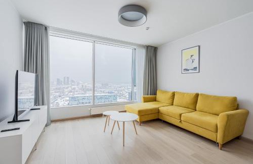 Lasnamae Apartment | Revalia Fahle Airport Bus-Station Apartments with Best views