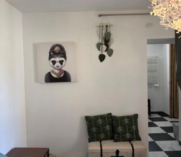 Abrest Apartment | Reve de Panda avec Sauna et Jacuzzi Privatif