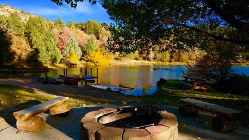Glendale House | Revered Hidden Lake Lodge East Zion & Bryce