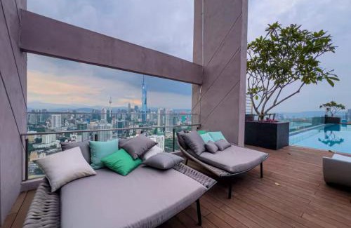 Brickfields Apartment | Reveria city KL
