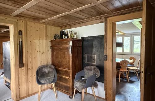 Linthal House | Revier Weggüetli