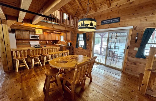 Mauston House | Revilo Moose Ridge Mauston