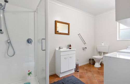 Tamahere Apartment | Revive offers you restful accommodation in beautiful country setting
