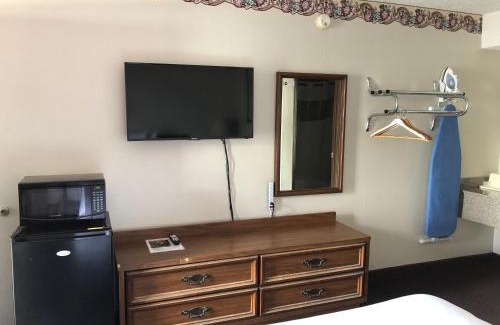 Seminole Hotel | Rexdale Inn