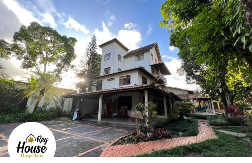 Northeast Region House | Rey House