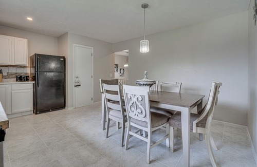 Reynoldsburg House | Reynoldsburg Home w/Patio ~ 11 Mi to Columbus!