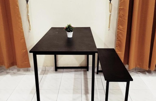 Kampong Pulau Kandis House | Rezqrich Villa Homestay 1