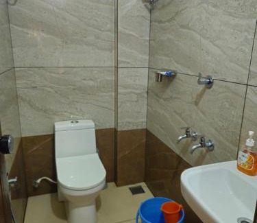 Kozhikode Apartment | RF Tower Lodge