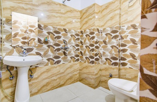 Sector 70 Hotel | RG Corporate Suites