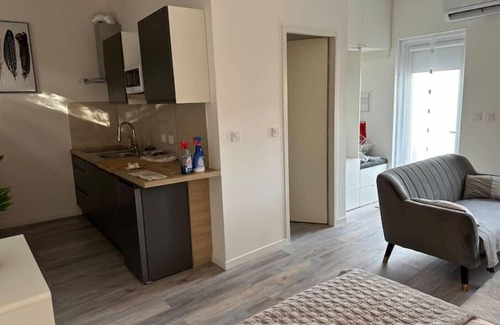 Viviers Apartment | Rhône Studio