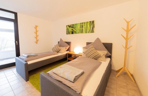 Haselbach in der Rhon House | RhönKristall modernes Terrassenhaus mit Weitblick