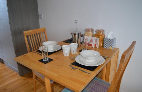 Culloden Moor Apartment | Rhanna at Culloden Moor