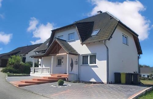 Bornich Apartment | Rhein und Ruhe - TerassenSuite Loreley