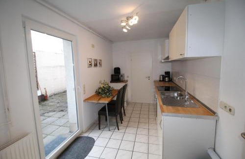 Weisenau Apartment | Rheinblick 3-Zimmer Apartment