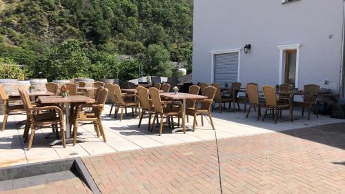 Lorch House | Rheinliebe Bistro und Pension