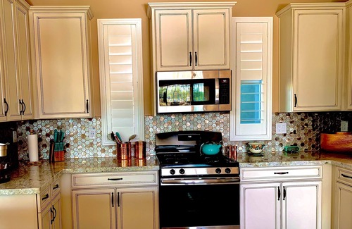 Desert View Village Condo | Rhinestone Cowgirl Cave Creek Hide Away