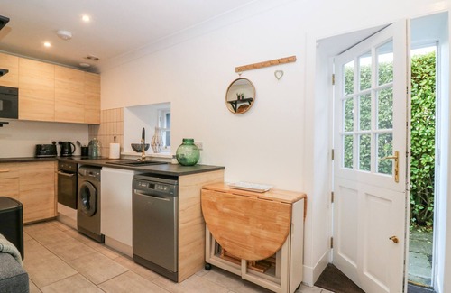 Peat Inn Cottage | RHUM COTTAGE, pet friendly, with open fire in St Andrews