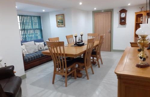 Llanfihangel-Ystrad Bed & Breakfast | Rhydyfran House Aberaeron, Lampeter, West Wales, Ceredigion