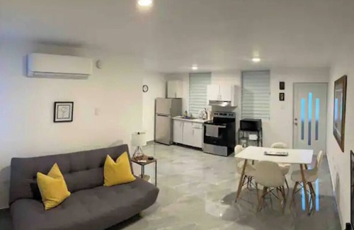 Santurce Condo | RI 302 Cozy 1-BR Condo with free parking on the premises