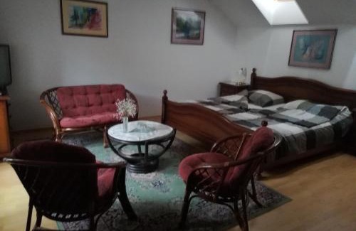 Esztergom Bed & Breakfast | Ria Panzio