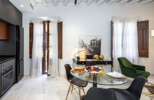 Granada City Center Apartment | Riad Alhambra 3