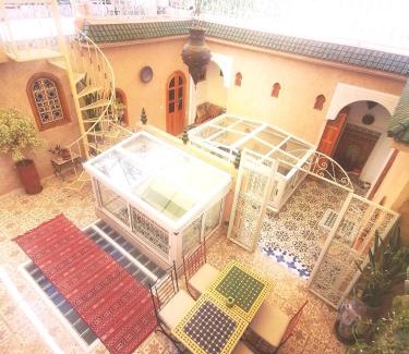 Zaouia Sidi Rhalem House | Riad DAR BARBI
