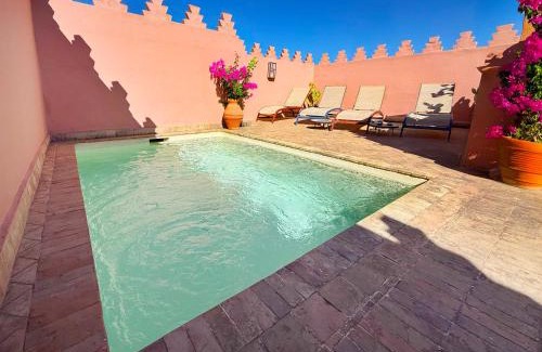 Kbour Chou Villa | RIAD PRIVATIF avec Piscine Chauffée au Cœur de la Médina et Petits-Déjeuners Inclus
