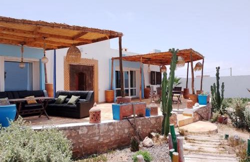 Inchaden House | Riad & Restaurant Ocean Beach Douira