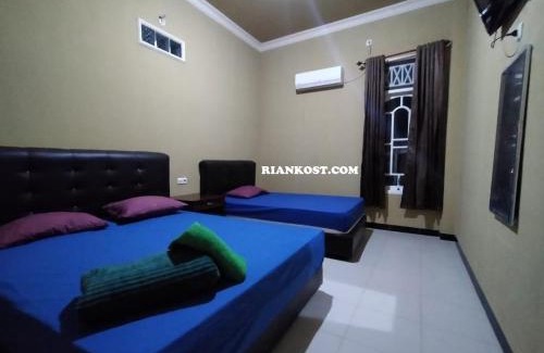 Palembang House | Rian Kost - Hotel Penginapan Murah Pusat Kota Palembang