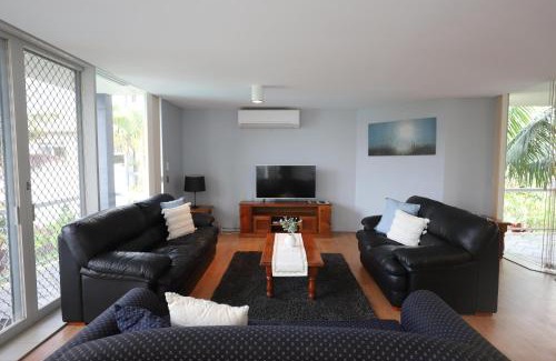 Port Macquarie Apartment | Riana Moorings 20