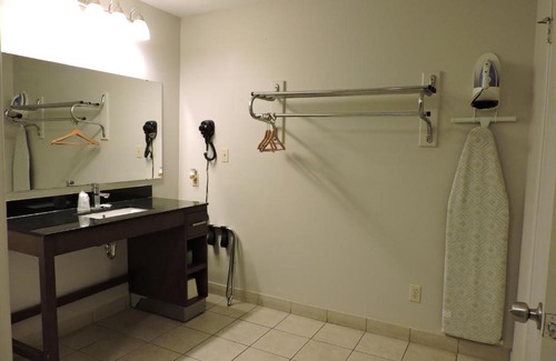 Rankin Hotel | Riata Inn - Rankin