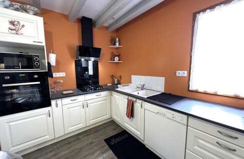 Sabres House | Riban