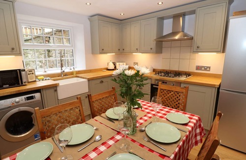 Holestone Moor Cottage | RIBER VIEW, pet friendly, character holiday cottage in Matlock