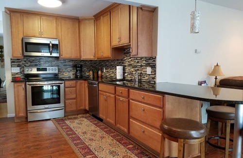 Richfield House | Richfield Charmer - Free WiFi and Close to MSP & Mall of America
